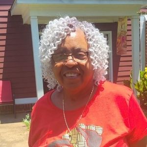 Meet your Posher, Lucy